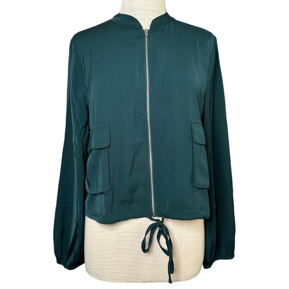 La Charme U Green Zip Up Thin Jacket